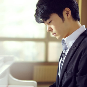 亲子乱大交做爰幼女中字
